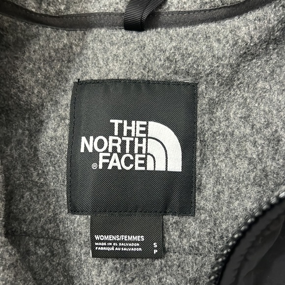 North Face Denali Jacket - Picture 3 of 6